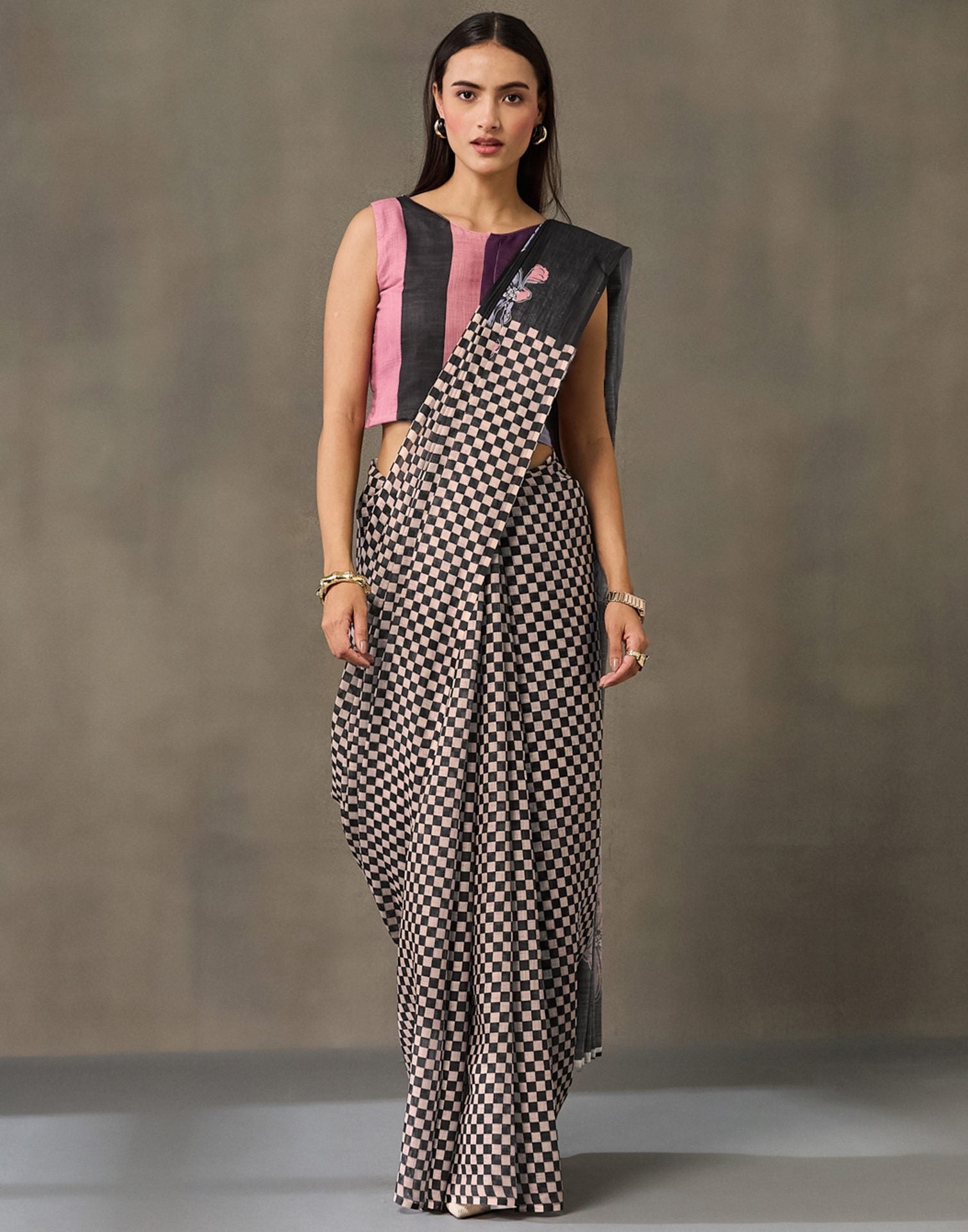 Black Linen Checkered Printed Saree