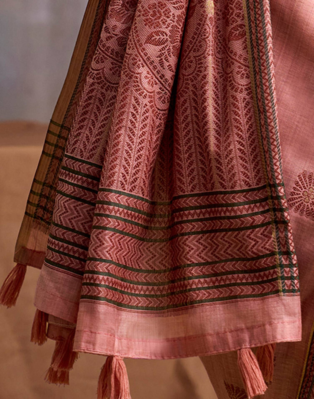 Peach Cotton Woven Saree