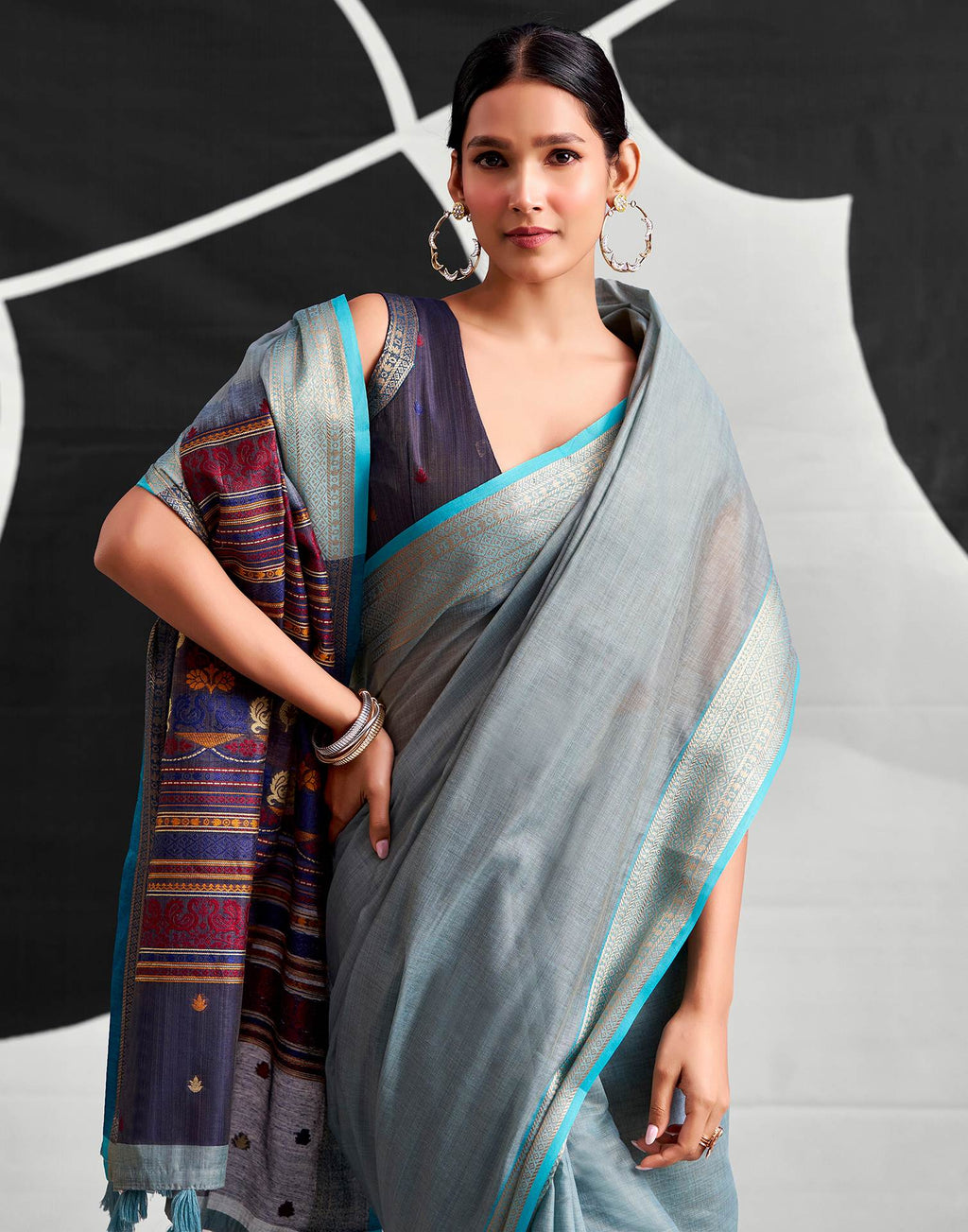 Grey Cotton Silk Woven Saree