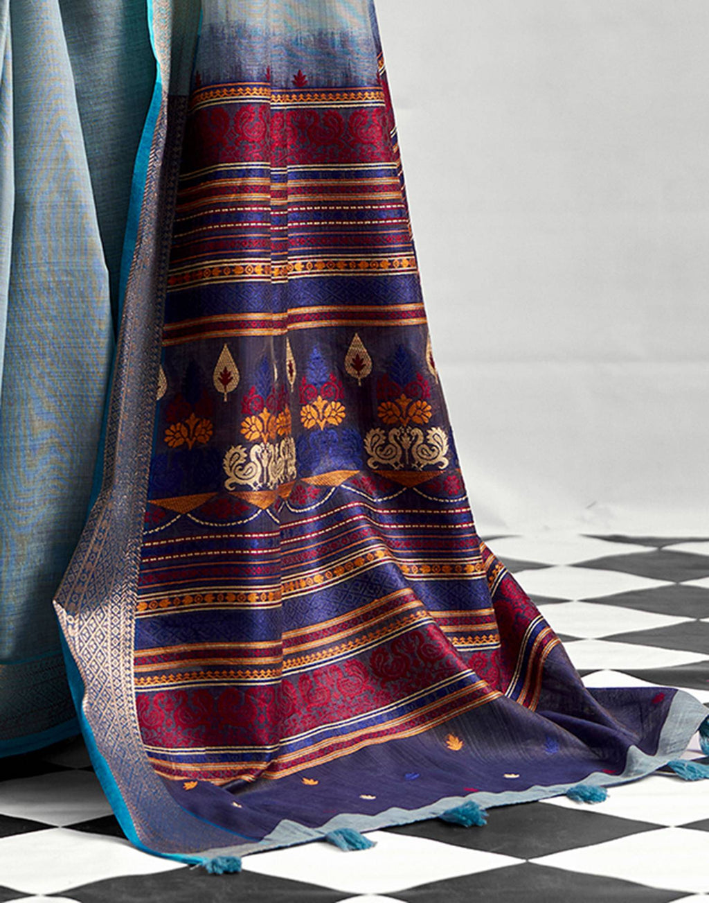 Grey Cotton Silk Woven Saree